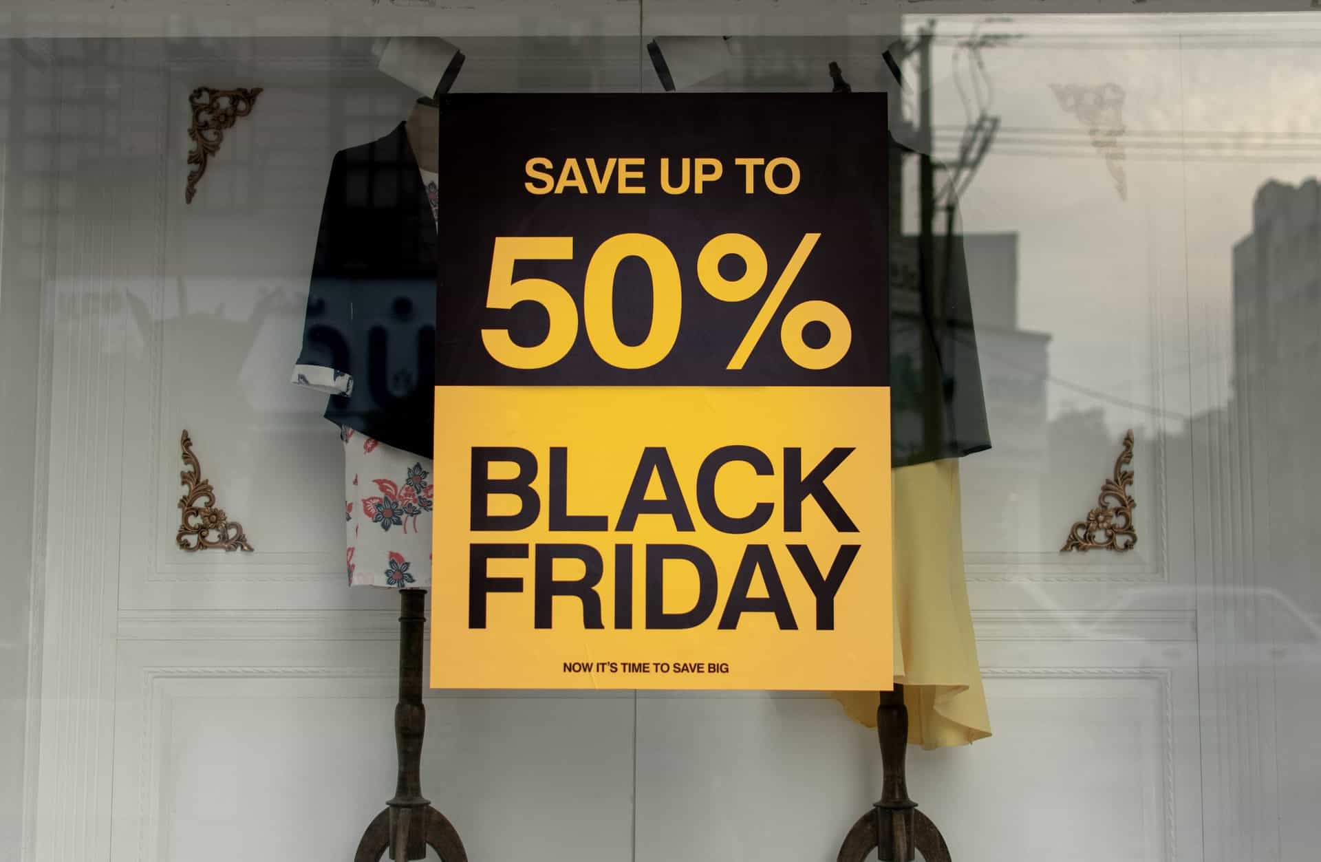 Black Friday sale sign